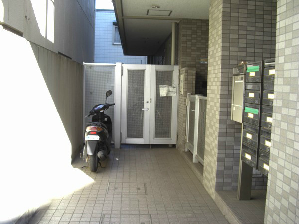 キーハウスエイム エントランス.jpg