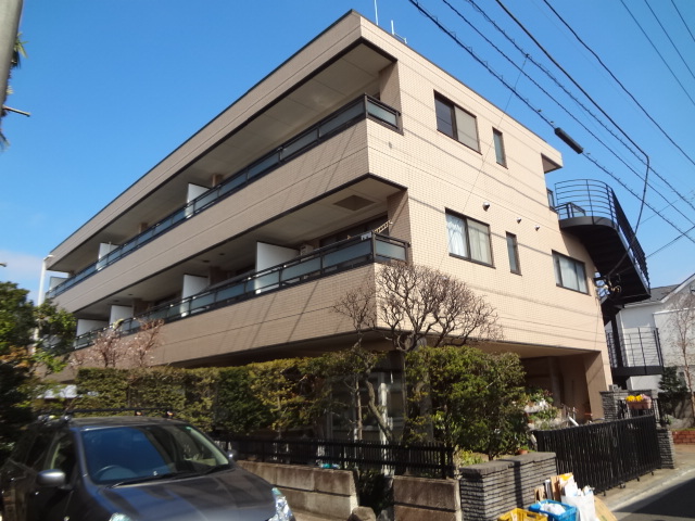 プラムコート 外観.jpg