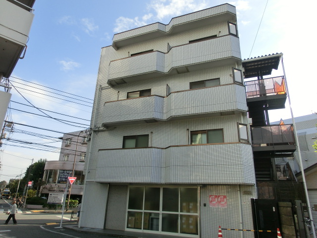 番場ビル 外観.jpg